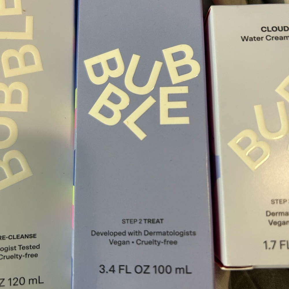 Bubble Hydrating Skincare Trio - brand new - Picture 3 of 6